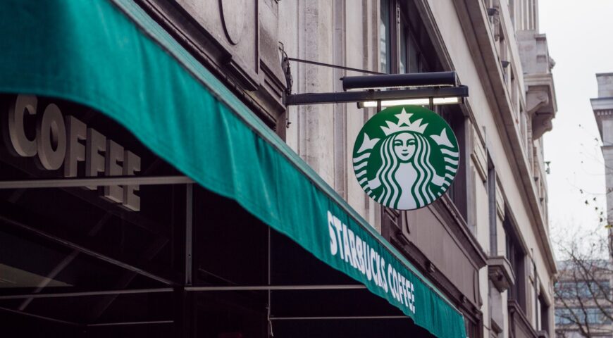 Starbucks Plans to Send Its Employees to College for Free